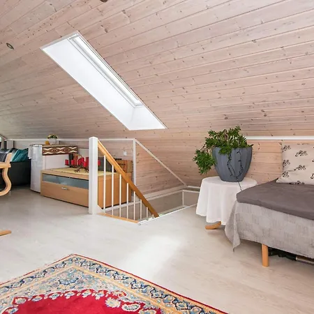 12 Person In Feriehus *