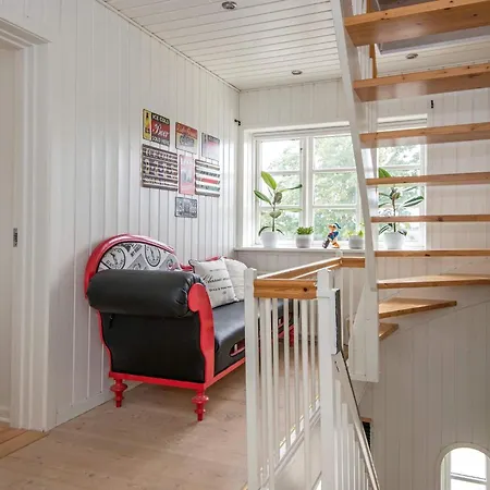 Feriehus 12 Person In